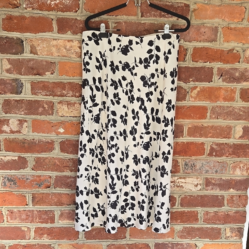 Lauren Ralph Lauren Black and Cream Midi Skirt